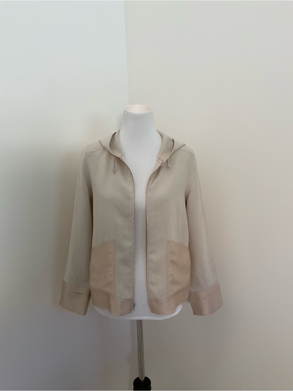 Sigrid Olsen Beige Hooded Utility Jacket - Picture 8 of 9